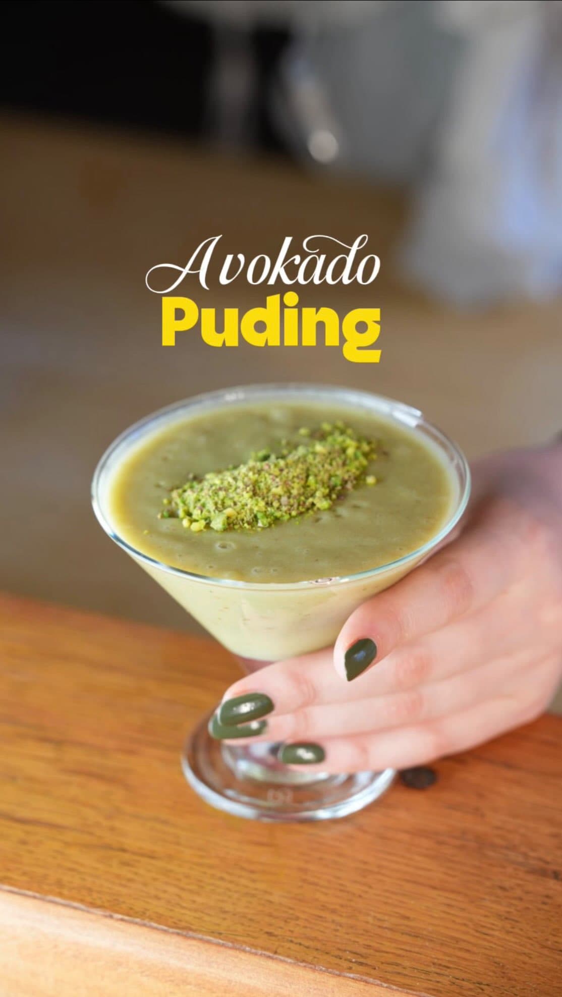 Avokado puding